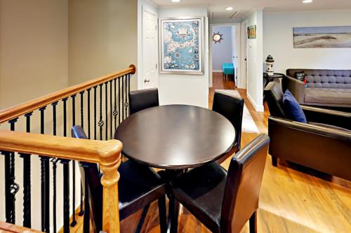 Lilly Pond Place – Photos 5