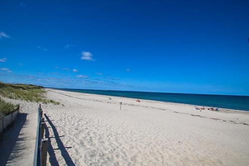 Sandy Neck Oasis – Photos 3