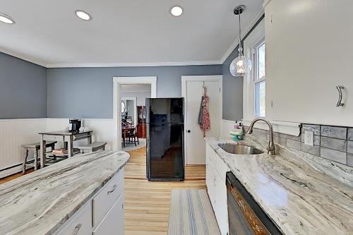 Freeport Bungalow – Photos 5