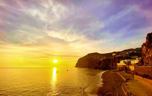 Lever ou coucher de soleil vu de la maison de vacances ou à proximité