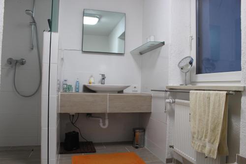 Ванная комната в Ferienwohnung Lachmayr