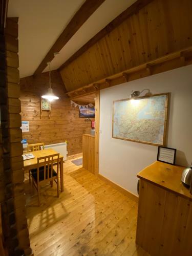 Gallery image of Hill cottage cabins in Fort Augustus