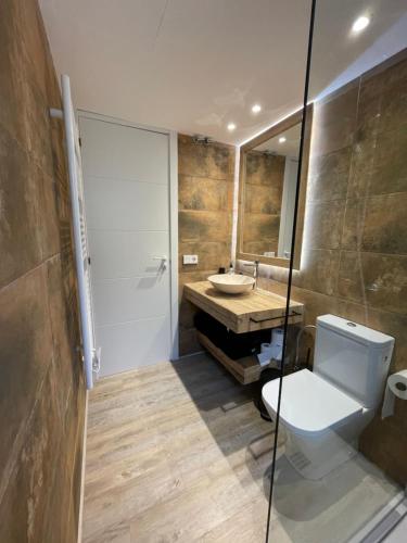 ห้องน้ำของ Modern apartment in the heart of Old Town Girona