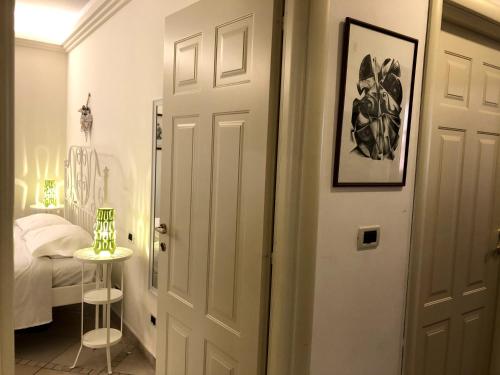 A bathroom at MIMI'S HOME casa per vacanze
