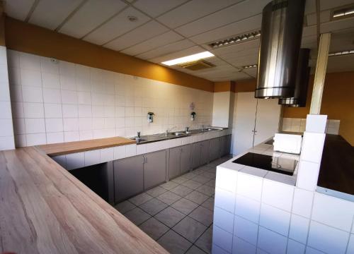Φωτογραφία από το άλμπουμ του PARIS par trains, AREA, Studios avec salle de bain et kitchenette Privées, OU, chambres avec salles bain et cuisines communes σε Persan
