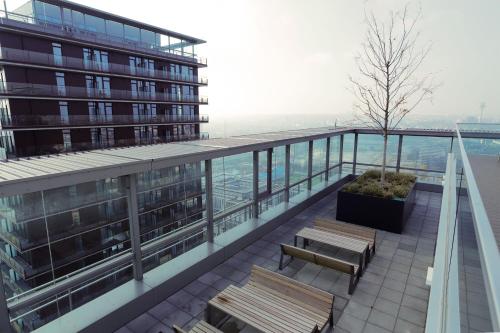 Balkón nebo terasa v ubytování Triiiple Suites Level 22 mit Balkon und Tiefgarage