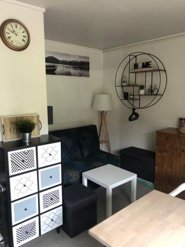 Studio rénové résidence privé proche de toutes commodités et loisirs, Place parking inclus