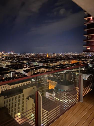 Balkón nebo terasa v ubytování Triiiple Suites Level 22 mit Balkon und Tiefgarage