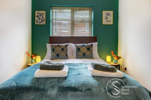 Dean St Coventry - Elegant apartments with ensuite bedrooms, Netflix & parking