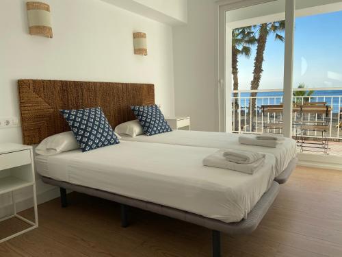 Malagueta Beach Front Mediterranean Apartment (Spanje Málaga ...