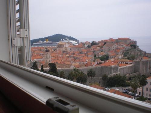 Apartment Rina - Old Town