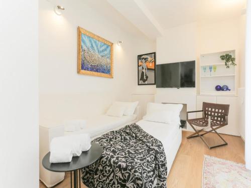 The Best Rent - Apartment with balcony in Amendola