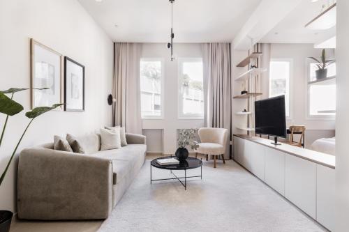 Luxury Apartments in Plaka by UPSTREET