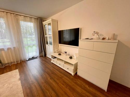 Μια τηλεόραση ή/και κέντρο ψυχαγωγίας στο Apartament Weronika
