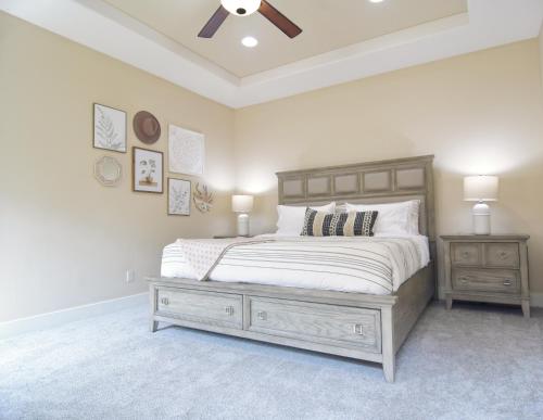 Ένα ή περισσότερα κρεβάτια σε δωμάτιο στο Sensible Safari Sleeps 10