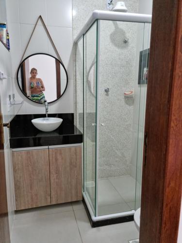 Ванная комната в Apartamento Vista Mar – Pé na Areia