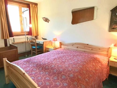 Katil atau katil-katil dalam bilik di Appartement La Plagne, 3 pièces, 6 personnes - FR-1-351-2