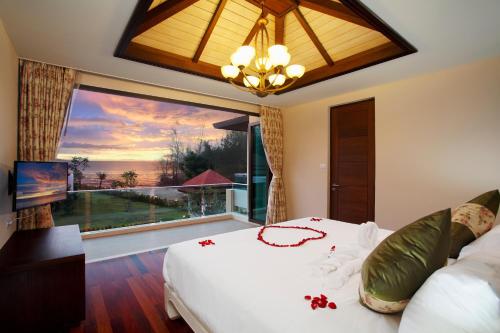 Een kamer bij Ataman Luxury Villas SHA Plus