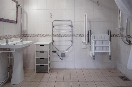 Koupelna v ubytování Lilac Cottage - 1 Bedroom Cottage - Amroth