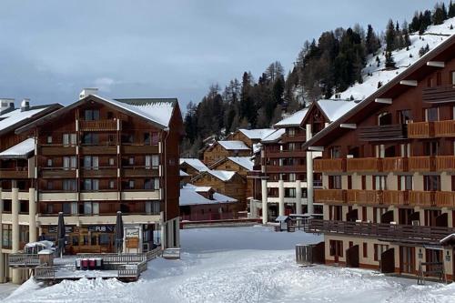 L'établissement Charming Apt Near The Slopes Of La Plagne en hiver