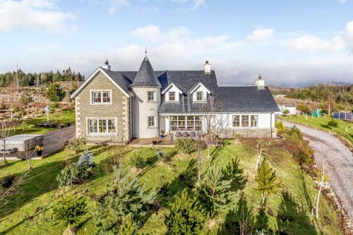 Fotografie z fotogalerie ubytování Glenerrick House - Loch Ness country manor - hot tub and sauna v destinaci Whitebridge