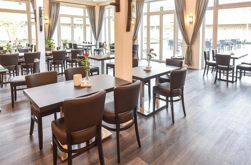 Gallery image of PRIMA Inn HOTEL & HOF NEURUPPIN - digitales & rezeptionsloses Motel in Neuruppin