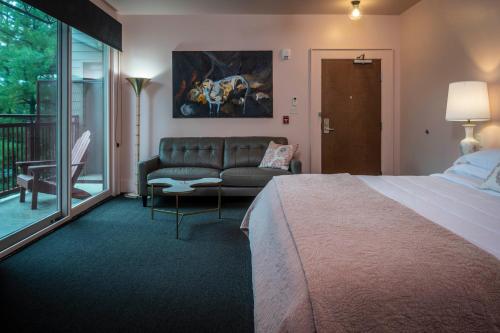 Katil atau katil-katil dalam bilik di Hotel Broad Ripple