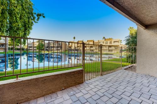 Lake Style Living – Photos 2