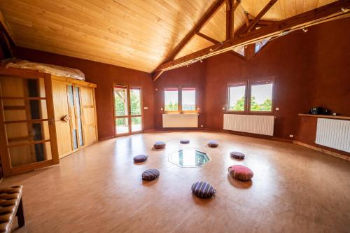 Φωτογραφία από το άλμπουμ του Eco-Lodge Étoile de Jor σε Plazac