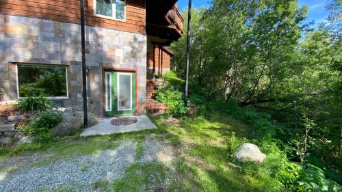 Eagle Peak Guesthouse – Photos 4