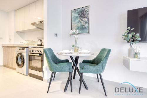 Chic Studio at UNA B Town Square by Deluxe Holiday Homes