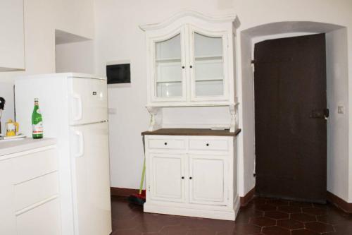 Cucina o angolo cottura di Castello di Populonia VILLA A MARE