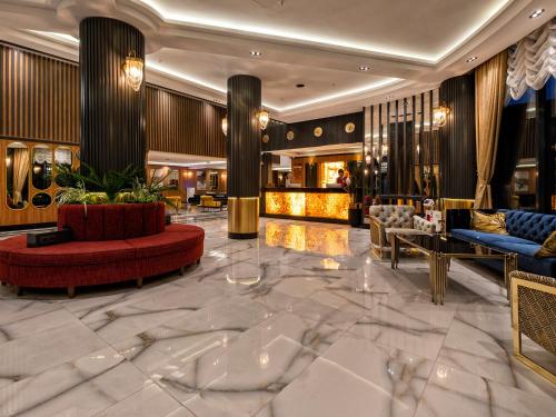 Гостиная зона в Grand Uysal Beach & Spa Hotel