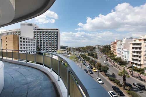 The EL GRECO spirit meets the Athenian luxury Apt1