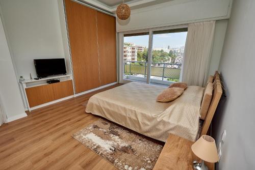 The EL GRECO spirit meets the Athenian luxury Apt1