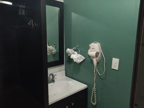 Koupelna v ubytování Baja Inn Hoteles La Mesa