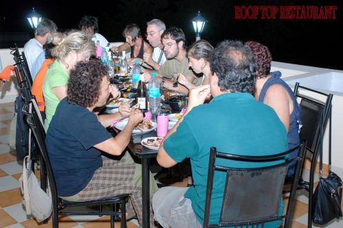 Επισκέπτες που μένουν στο Jee Ri Haveli