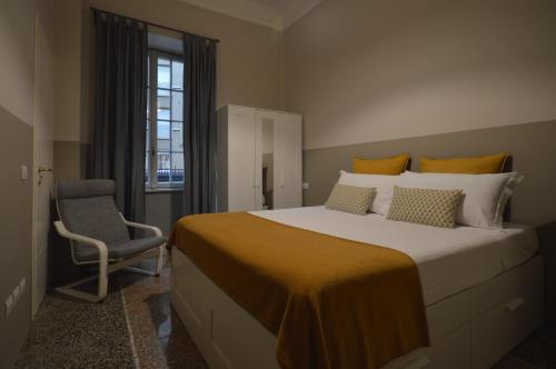 Katil atau katil-katil dalam bilik di La Maison B