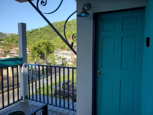 Ein Balkon oder eine Terrasse in der Unterkunft Aqua Saint Thomas