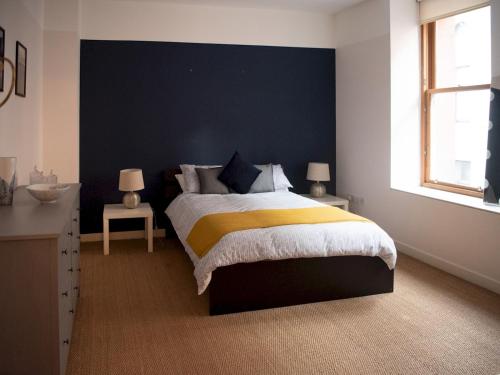 Pass the Keys Stylish 2 Bed in Heart of Merchant City Glasgow