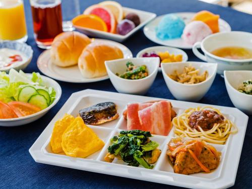 Mad på resortet eller i nærheden