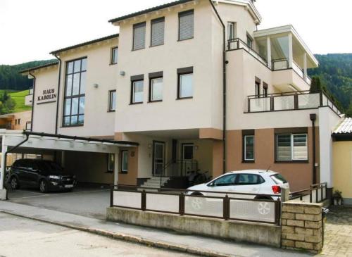 Budynek, w którym mieści się apartament