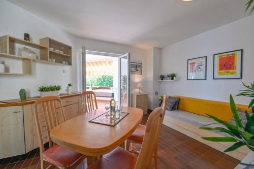 Apartments Adela I – Photos 4