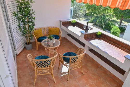 Apartments Adela I – Photos 5