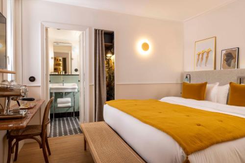 Hotel Dadou Paris Image