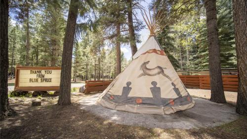 The Ponderosa Apartment – Photos 2