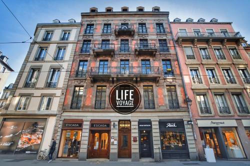 Afbeelding uit fotogalerij van LIFE VOYAGE & SPA by Life Renaissance in Straatsburg