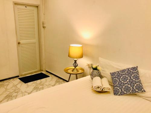 Zleepinezz Hostelにあるベッド