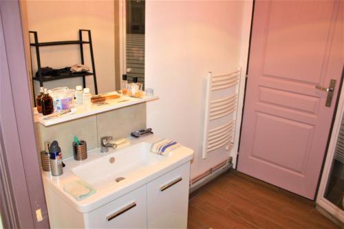 Photo de la galerie de l'établissement Gîte de la Pommeraie 8 mn d'Arras, à Rivière