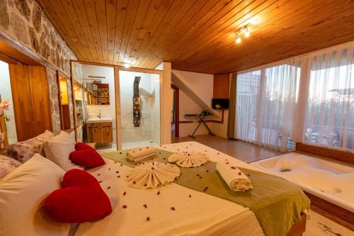 Φωτογραφία από το άλμπουμ του Vinka - 1 Bedroom with jacuzzi in Kalkan στο Κας